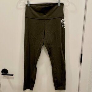 Lululemon High Rise Leggings w/ Skull Graphic - Size 10 - Olive Green
